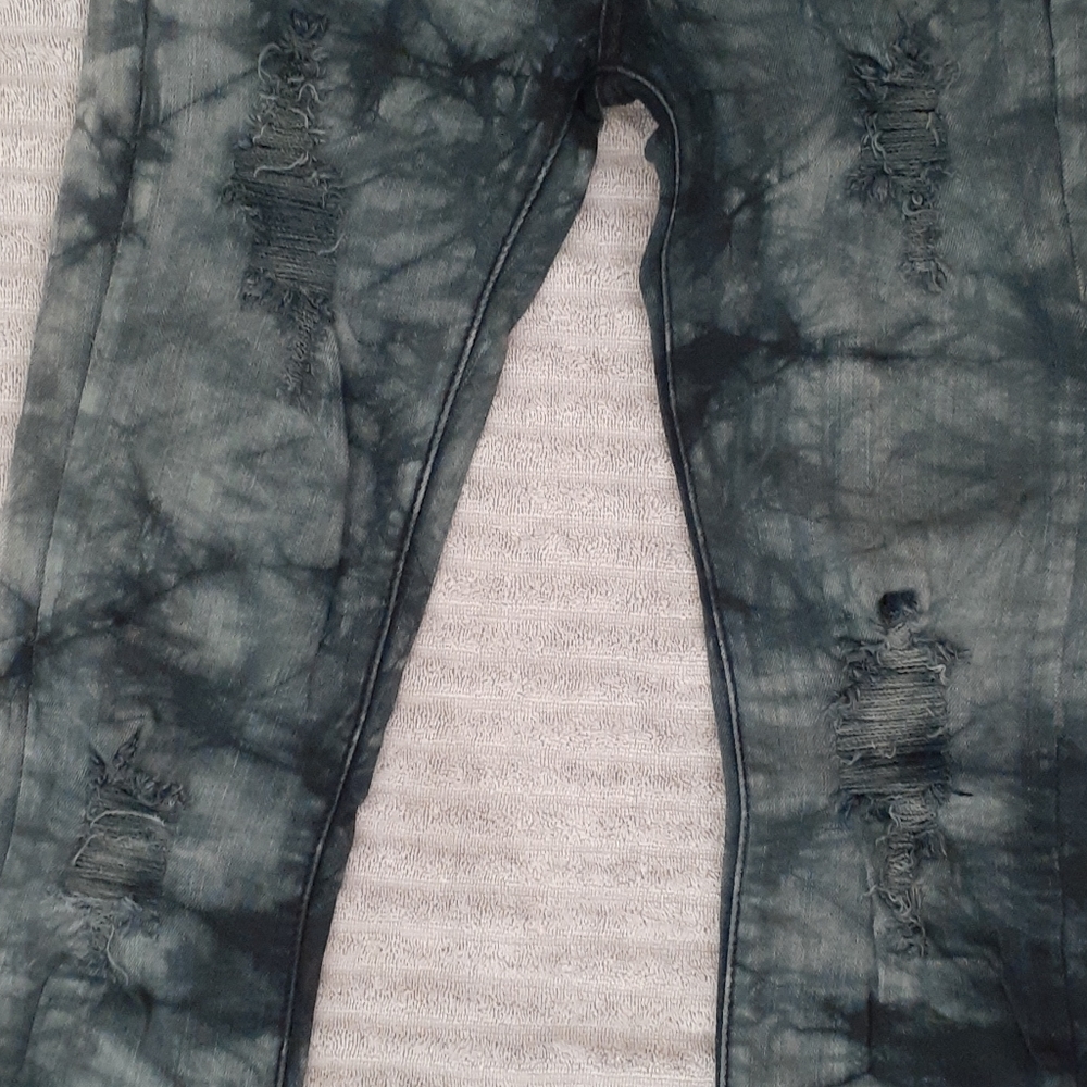 Jeans - Picture 2 of 5